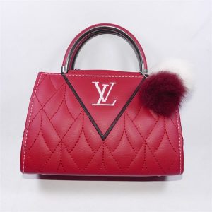 Túi xách da LV màu đỏ đô thời trang đẳng cấp