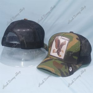 Nón Kết Lưới In Đại Bàng In Chữ Freedom Phía Sau Khóa Nhựa Phía Trong Và Trước Có Tem Vòng Đầu 55-58cm Lính