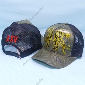 Nón Kết Lưới In Họa Tiết 2 Con Hổ Khóa Dán Rêu