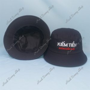 Nón Bucket Thêu Chữ Kiếm Tiền Không Kiếm Chiện Đen