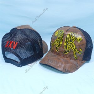 Nón Kết Lưới In Họa Tiết 2 Con Hổ Khóa Dán Nâu