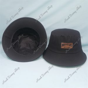 Nón Bucket Thêu Chữ Nbivesrt Đen