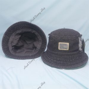 Nón Bucket Thêu Chữ New Design Đánh Xước 2 Bên Hông, Phía Trong Có Lót Vòng Đầu 56-59cm Đen